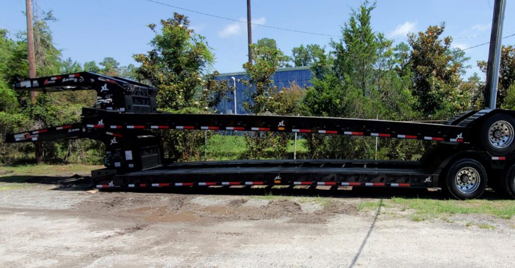 XL Specialized Trailers 110 HDG