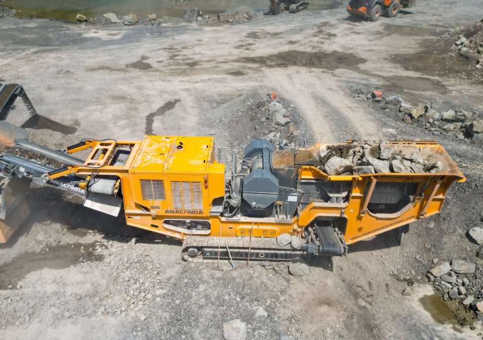 Processing Granite with an Anaconda J12 Jaw Crusher