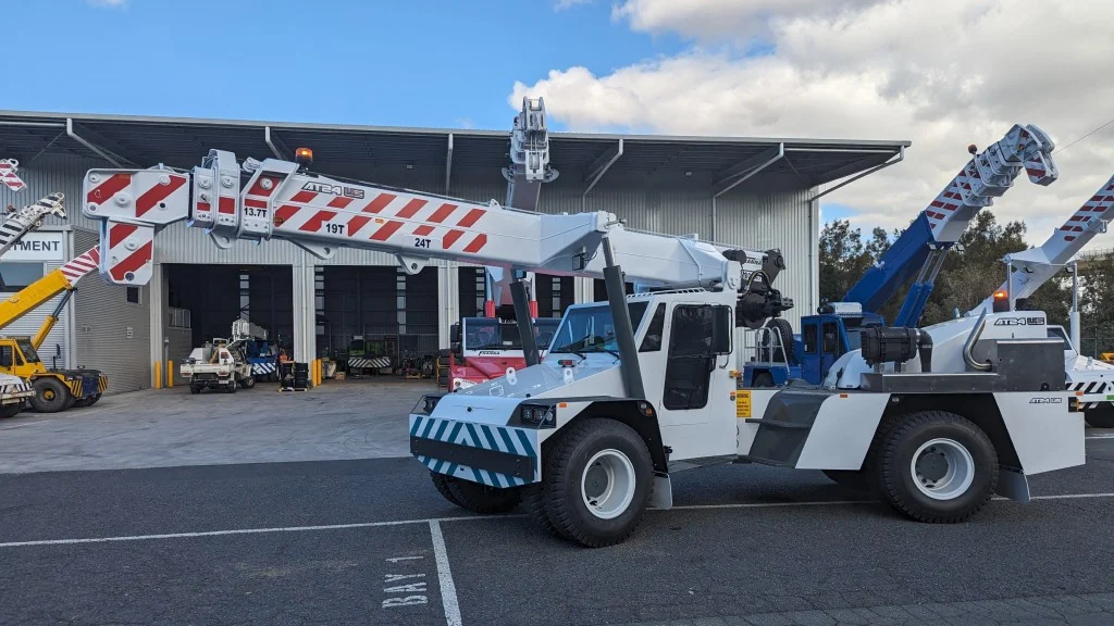 Franna AT24 US Pick & Carry Crane