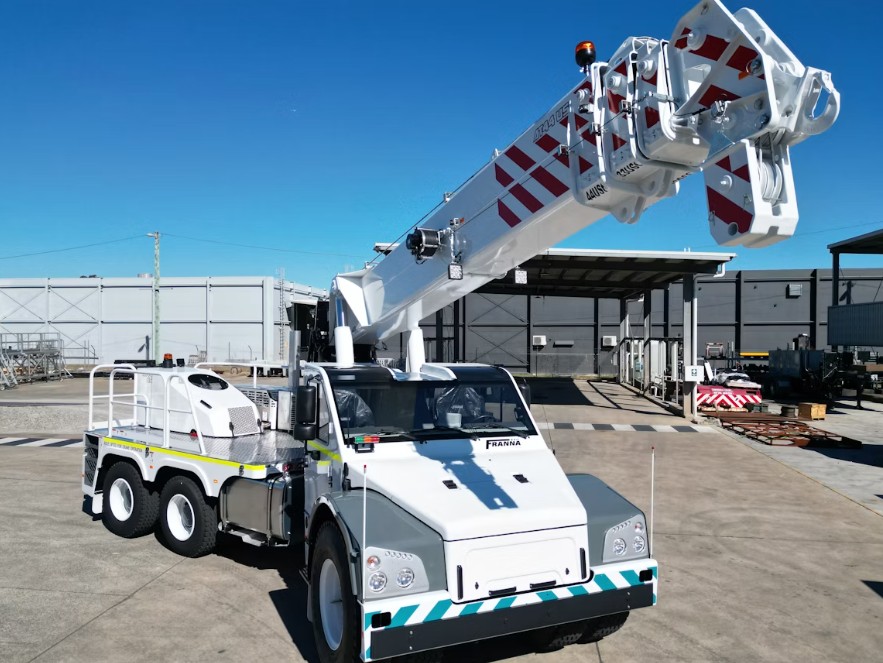 Franna AT24 US Pick & Carry Crane