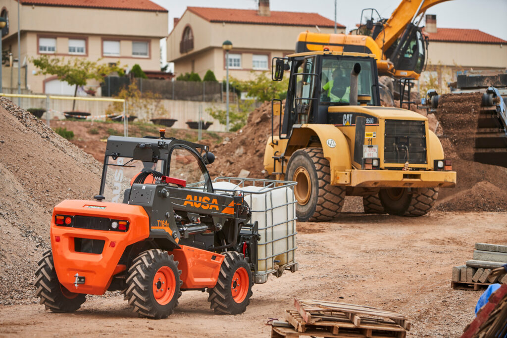 AUSA T164H Telehandler