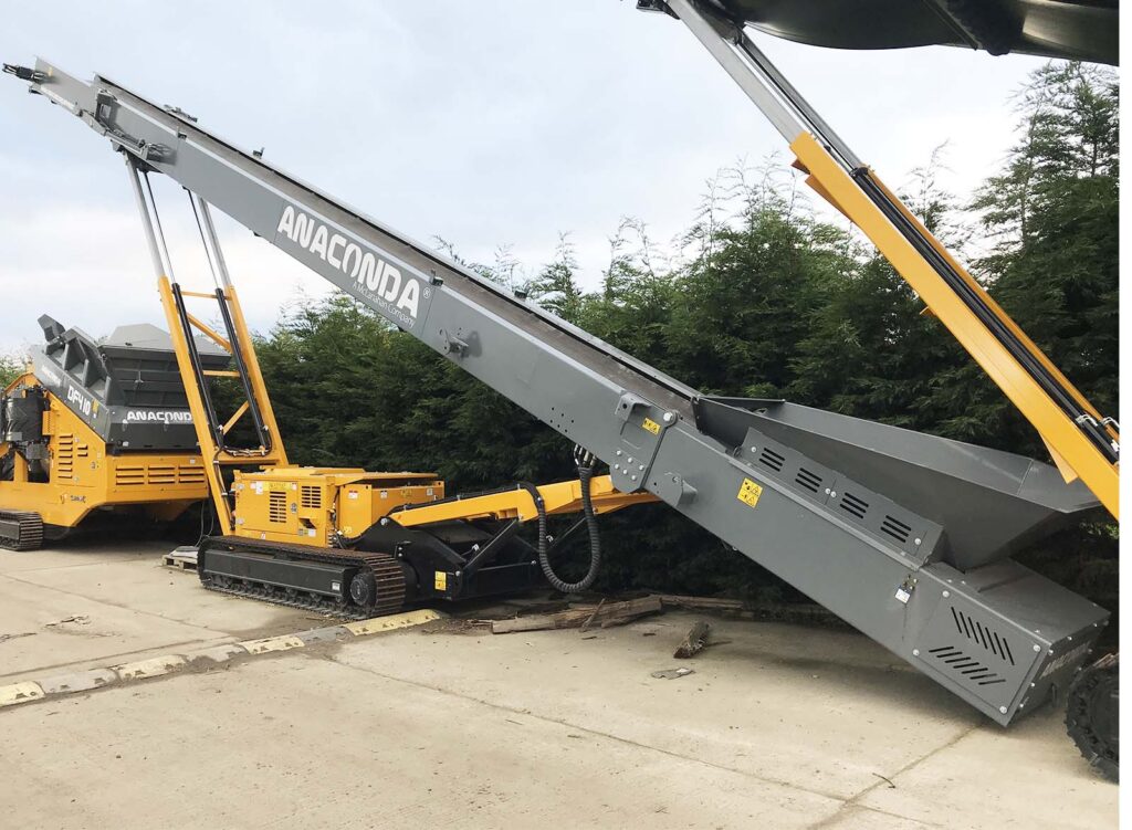Anaconda TR75 Tracked Conveyor