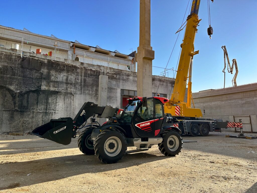 Faresin FT-1023 Telehandler