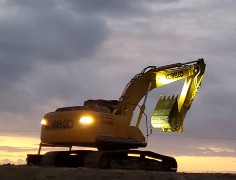KOBELCO SK210LC-11 High & Wide Excavator