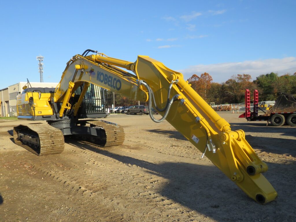 KOBELCO SK210LC-11 Long Reach Excavator