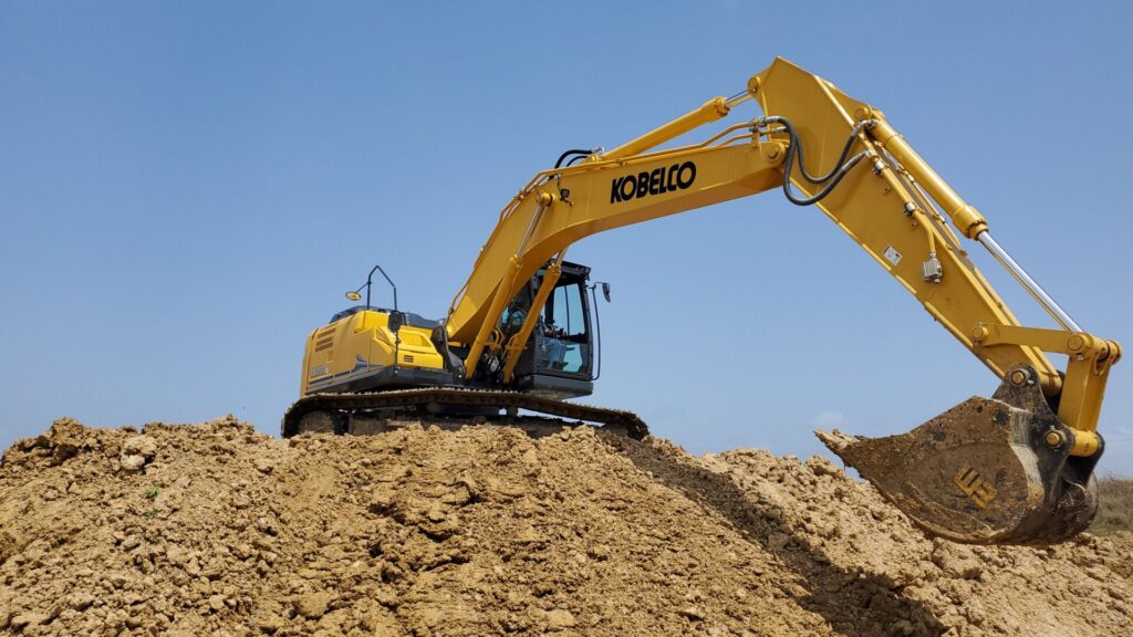 KOBELCO SK210LC-11 Long Reach Excavator