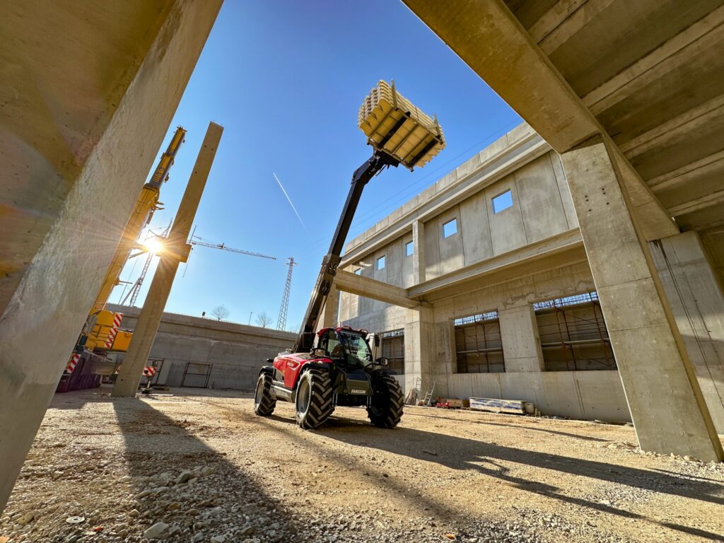 Faresin FT-8823 Telehandler