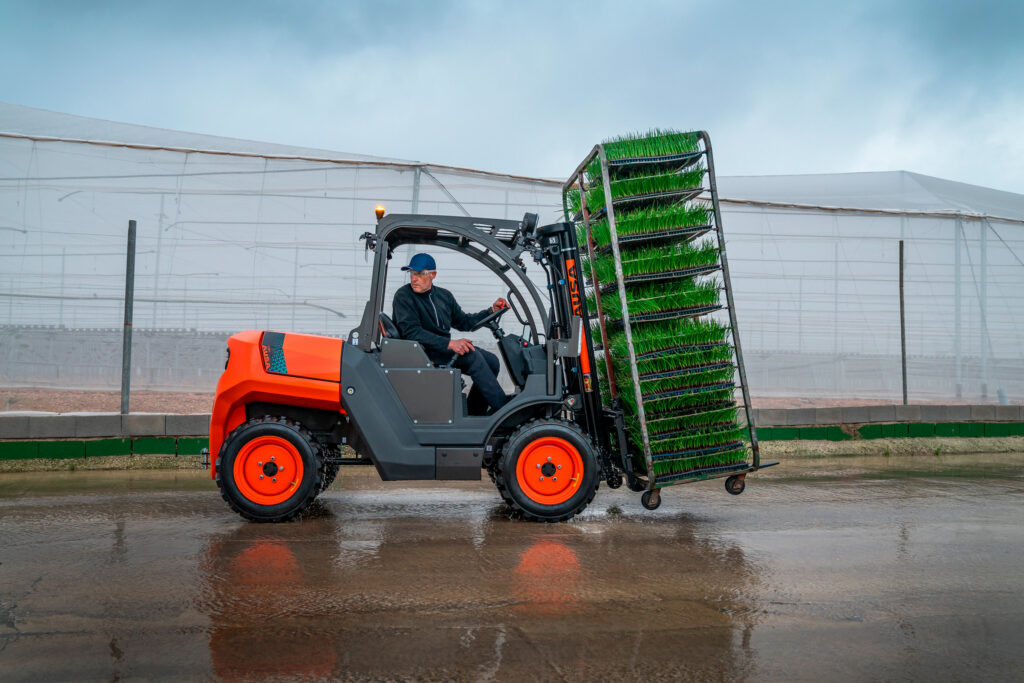 AUSA C151E Electric Forklift