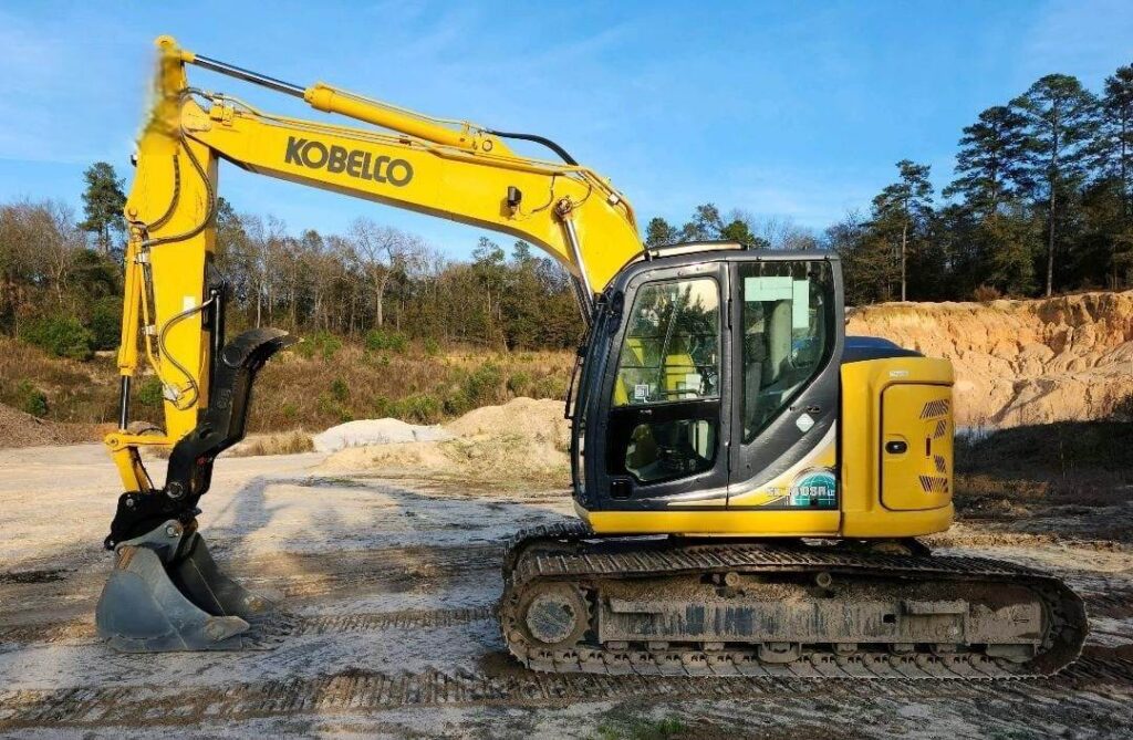 KOBELCO SK140SRLC-7 Excavator